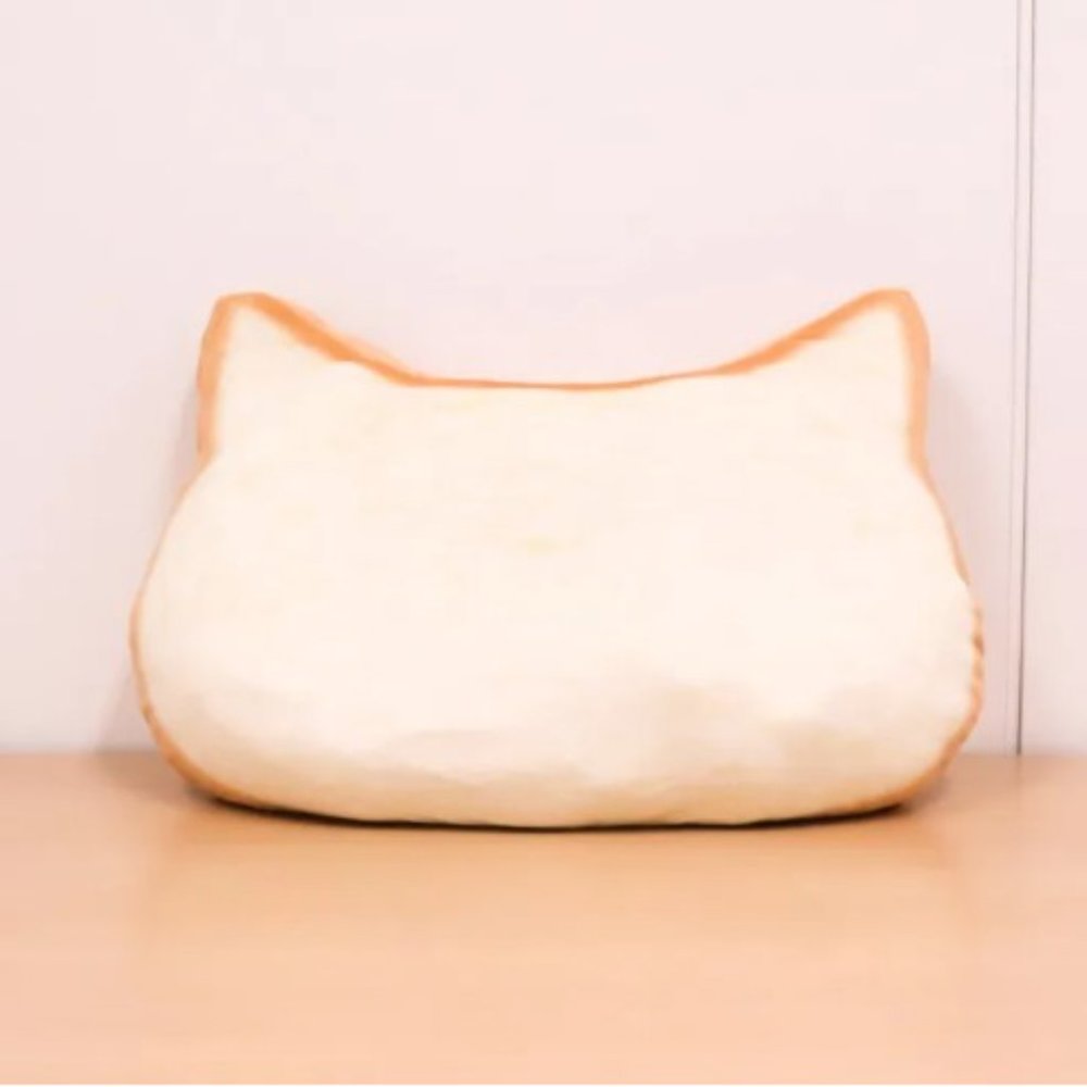 Toreba Exclusive - Cat Shaped Bread Cushion